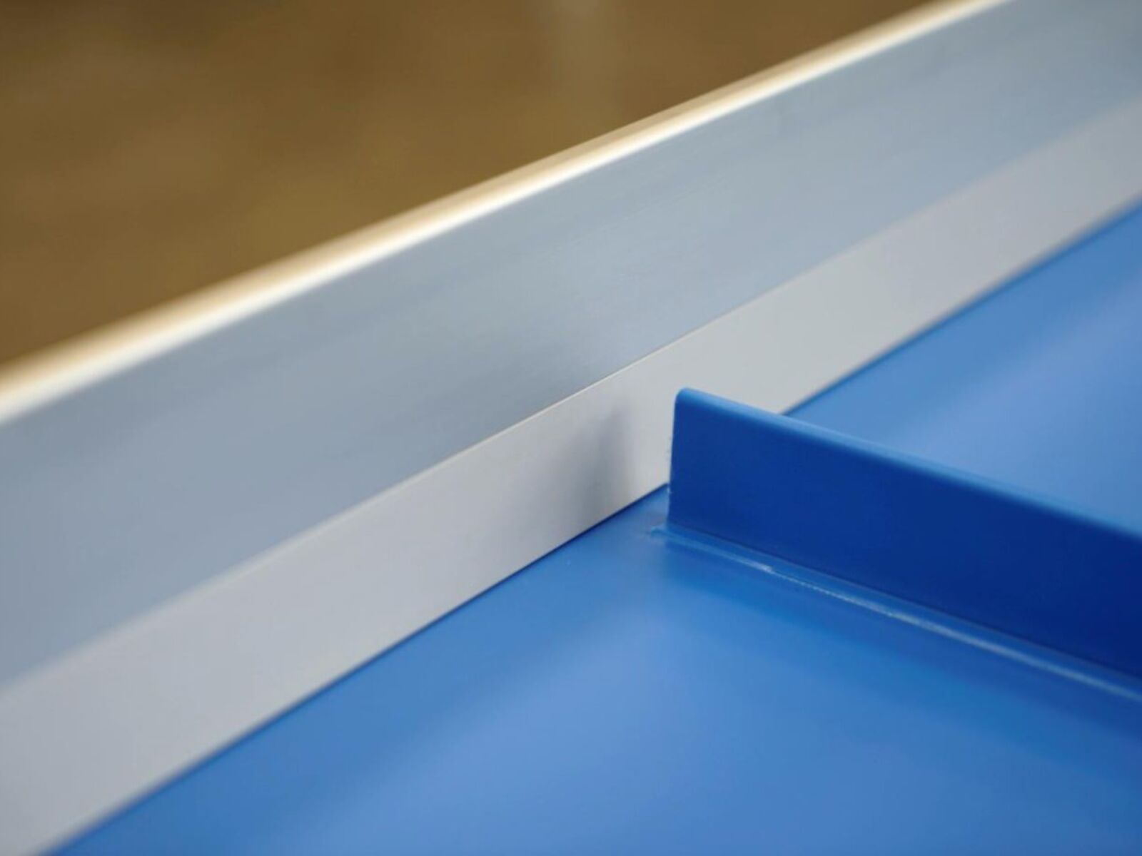 Conveyor technology in clean rooms MTF Technik 
Hardy Schürfeld GmbH & Co. KG