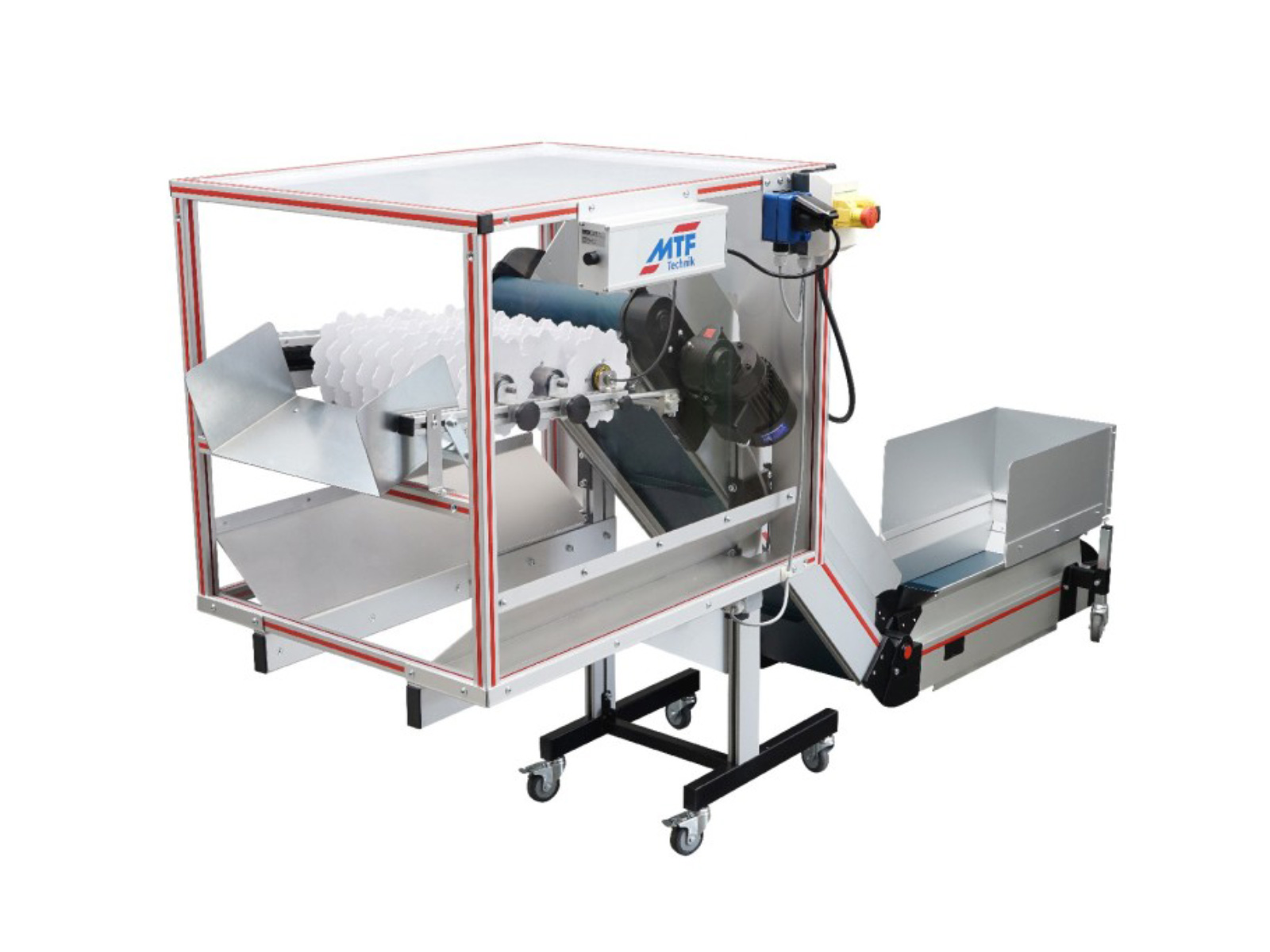 NL-HE 020 angle conveyor with blue cleated belt, mobile base frame, and SSA 400 roller separator with 3 rollers